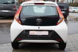 Toyota AYGO 1.0 x Klima USB Bluetooth Freisprechanlage - Toyota: Weiß, Aygo