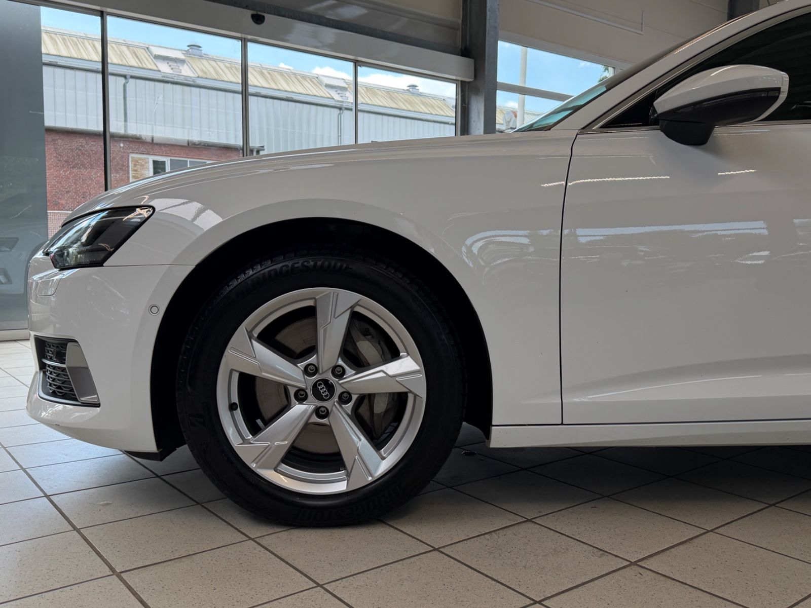 Audi A6 Avant 45 TDI quattro sport /ACC/1Hd/AHK/StHz imagem 2