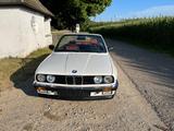 BMW 320i Cabrio  - BMW 320 aus 1988: 320i