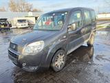 Fiat Doblo Doblò 1.4 8V Dynamic - Fiat Doblo Dynamic mit Benzin-Antrieb