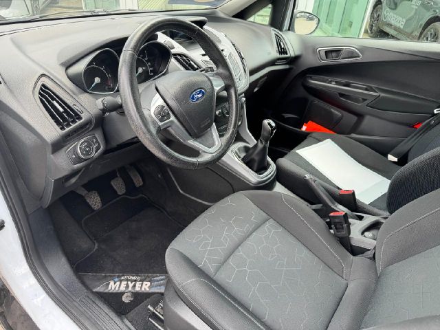 Ford B-MAX Trend Behindertenumbau