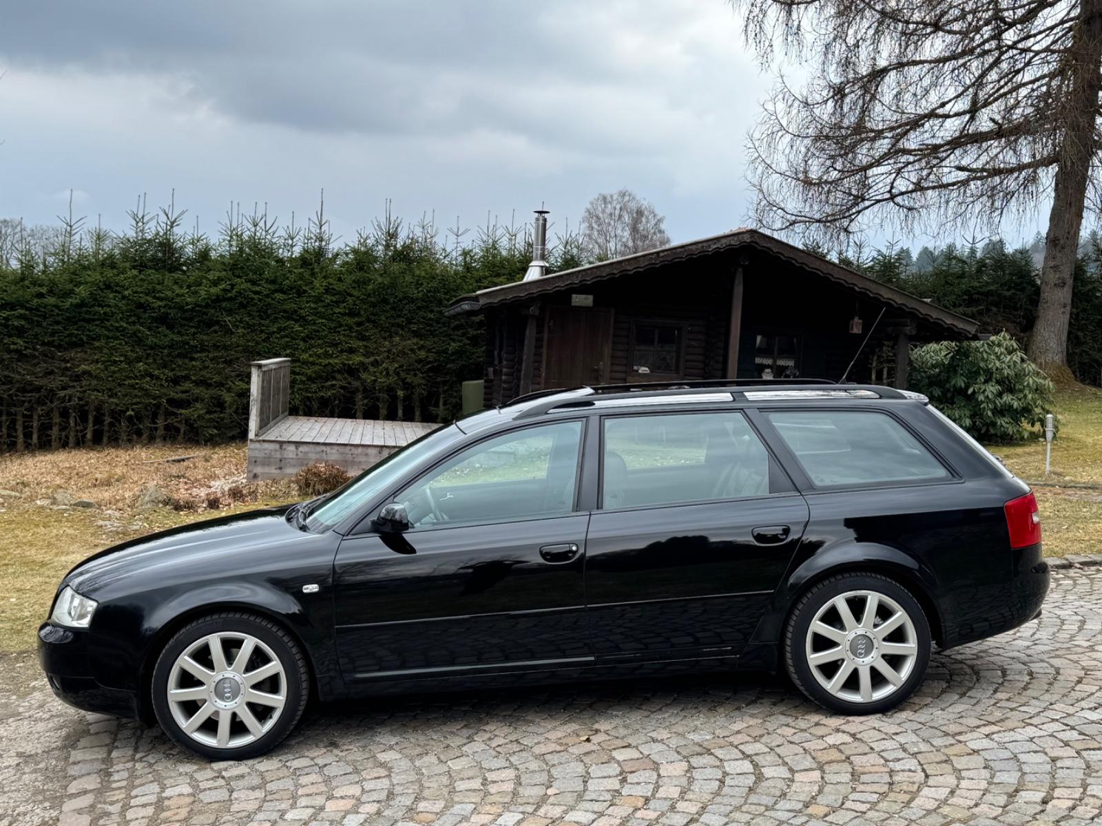 Audi A6 2.5TDI 180PS Quattro Avant,RECARO,SLINE,6Gang