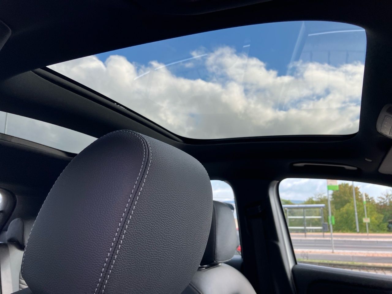 Fahrzeugabbildung Mercedes-Benz EQA 250+ BONUS+PANO+LENKRADHEIZ+KAMERA+