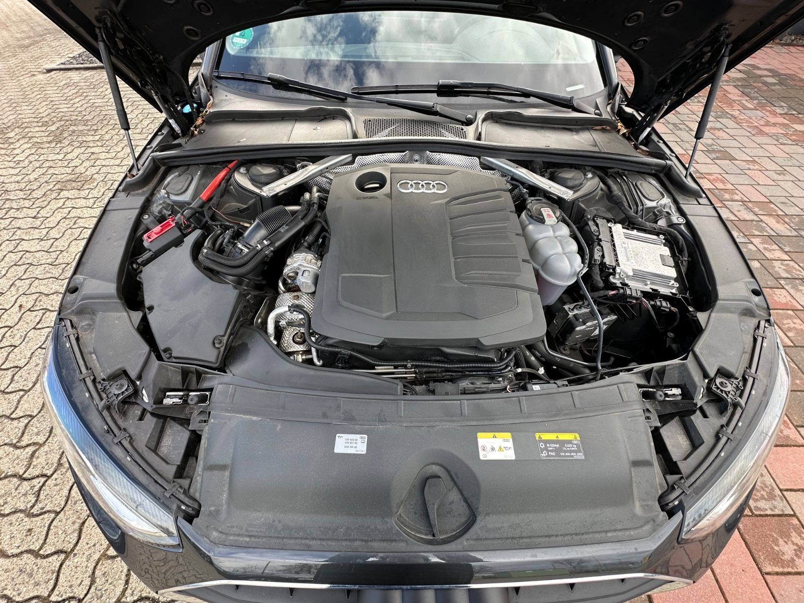 Audi A4 Avant 40 TDI S-LINE*NAVI*LED*AHK* foto 14