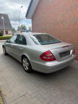 Mercedes-Benz Mercedes Benz E200 Automatik 1 HAND - gebrauchte Mercedes-Benz E 200 aus dem Jahr 2005