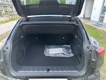 2025 BMW IX2 缩略图 13