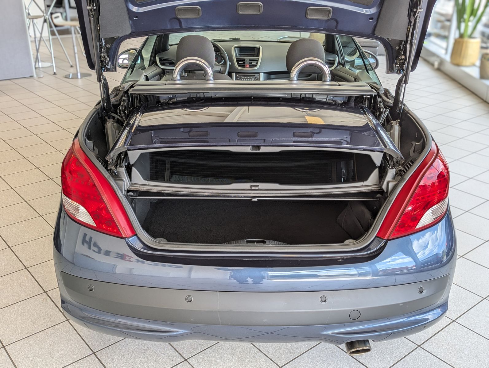 PEUGEOT 207 1.6 Active Windschott Klima Sitzheizung - Image 26