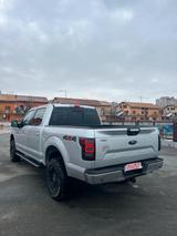 Ford F 150 - silberne Ford F 150