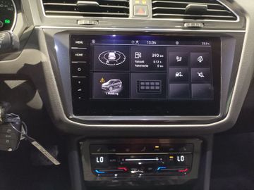 Volkswagen Tiguan - 12