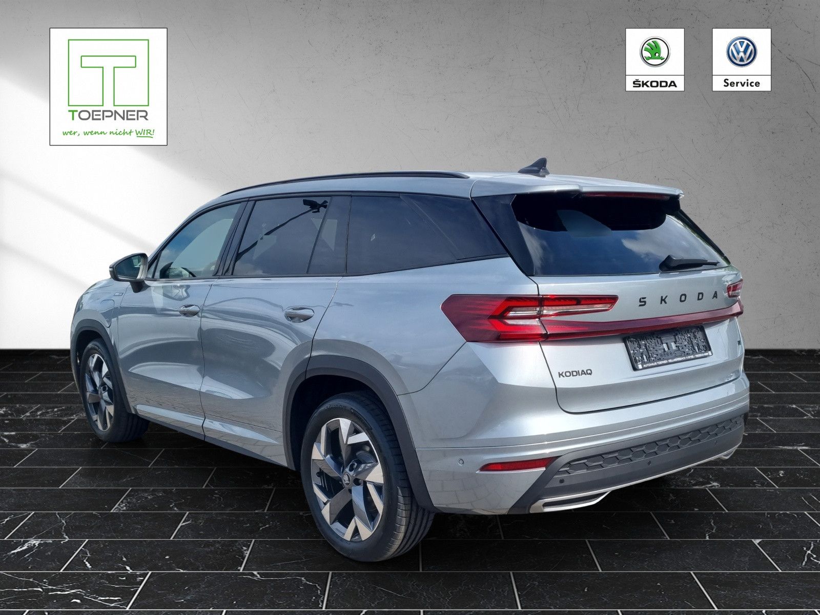 Fahrzeugabbildung SKODA Kodiaq 1.5 TSI iV Sportline AHK Fahrassi+Info