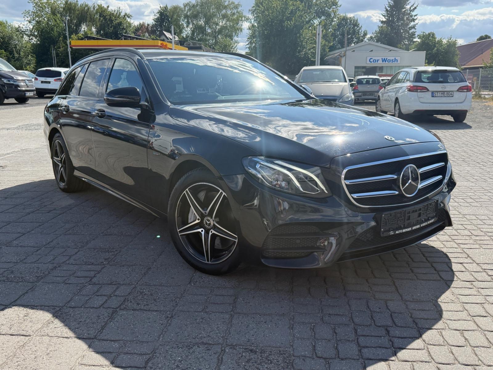 Mercedes-Benz E 300