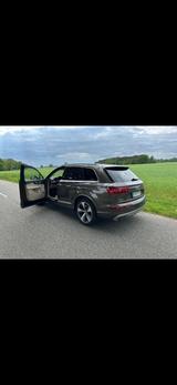 Audi Q7 3.0 TDI quattro tiptronic - - Audi Q7: Beige