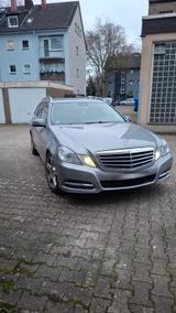 Mercedes-Benz E 250 CDI 4MATIC T BlueEFFICIENCY Autom. - - Mercedes-Benz E 250 in Oberhausen