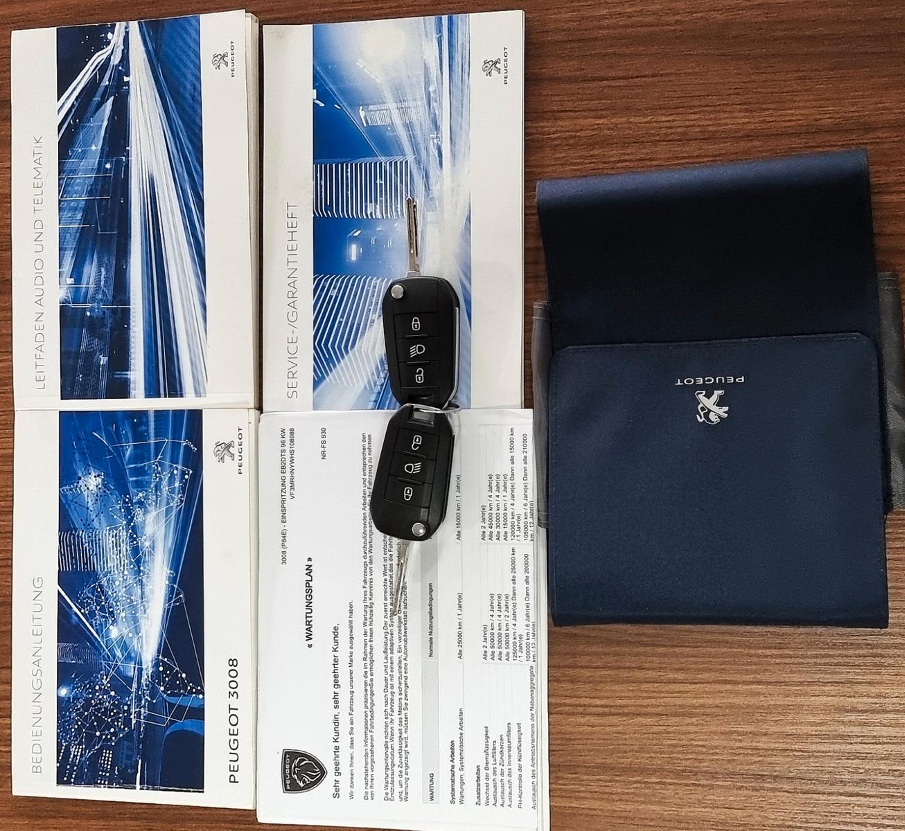Peugeot 3008 Allure NAVI TEMP KAM SITZH PDC ACC CARPLAY