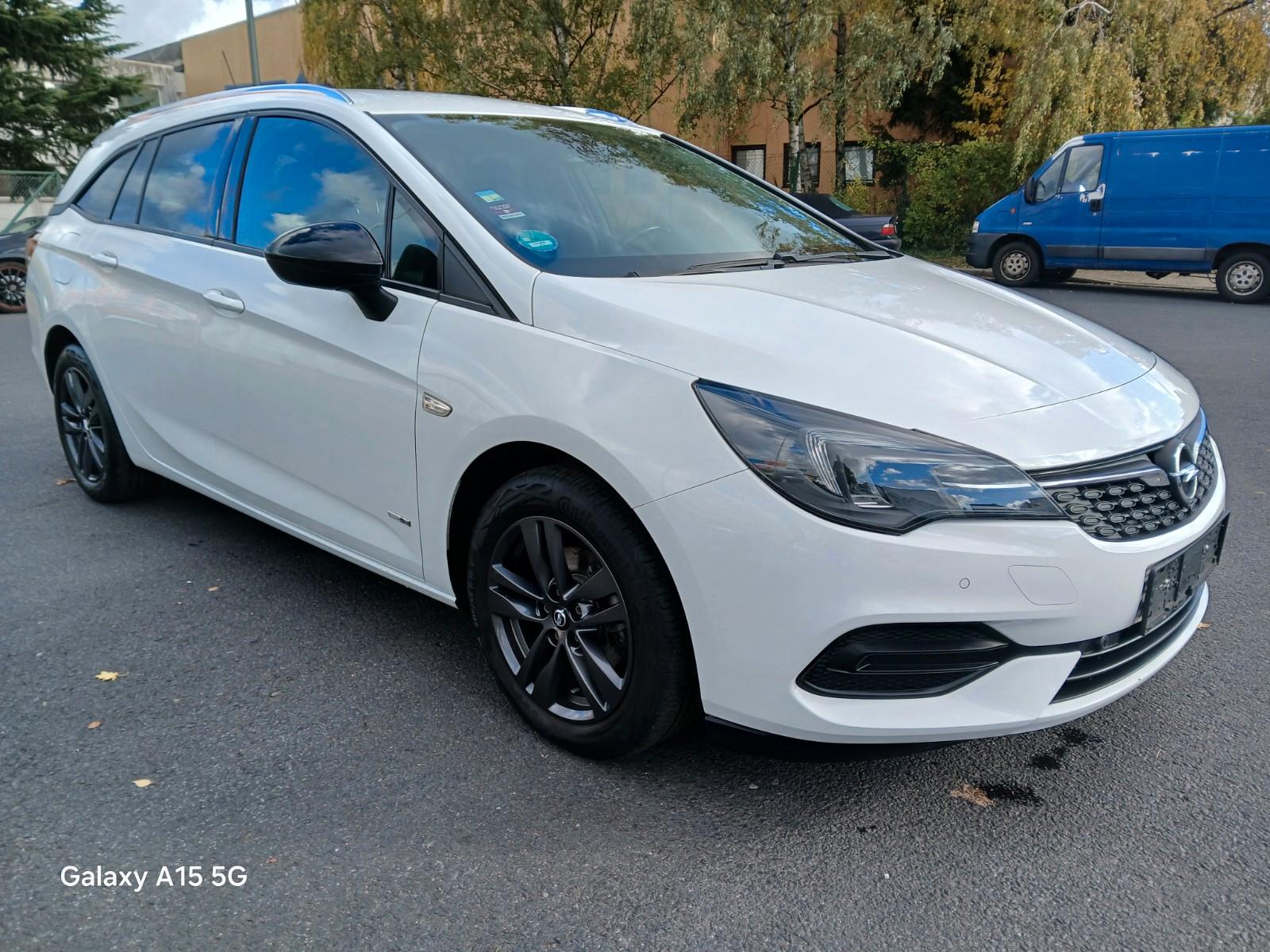 Opel Astra K Sports Tourer Design & Tech 1.Hand AHK