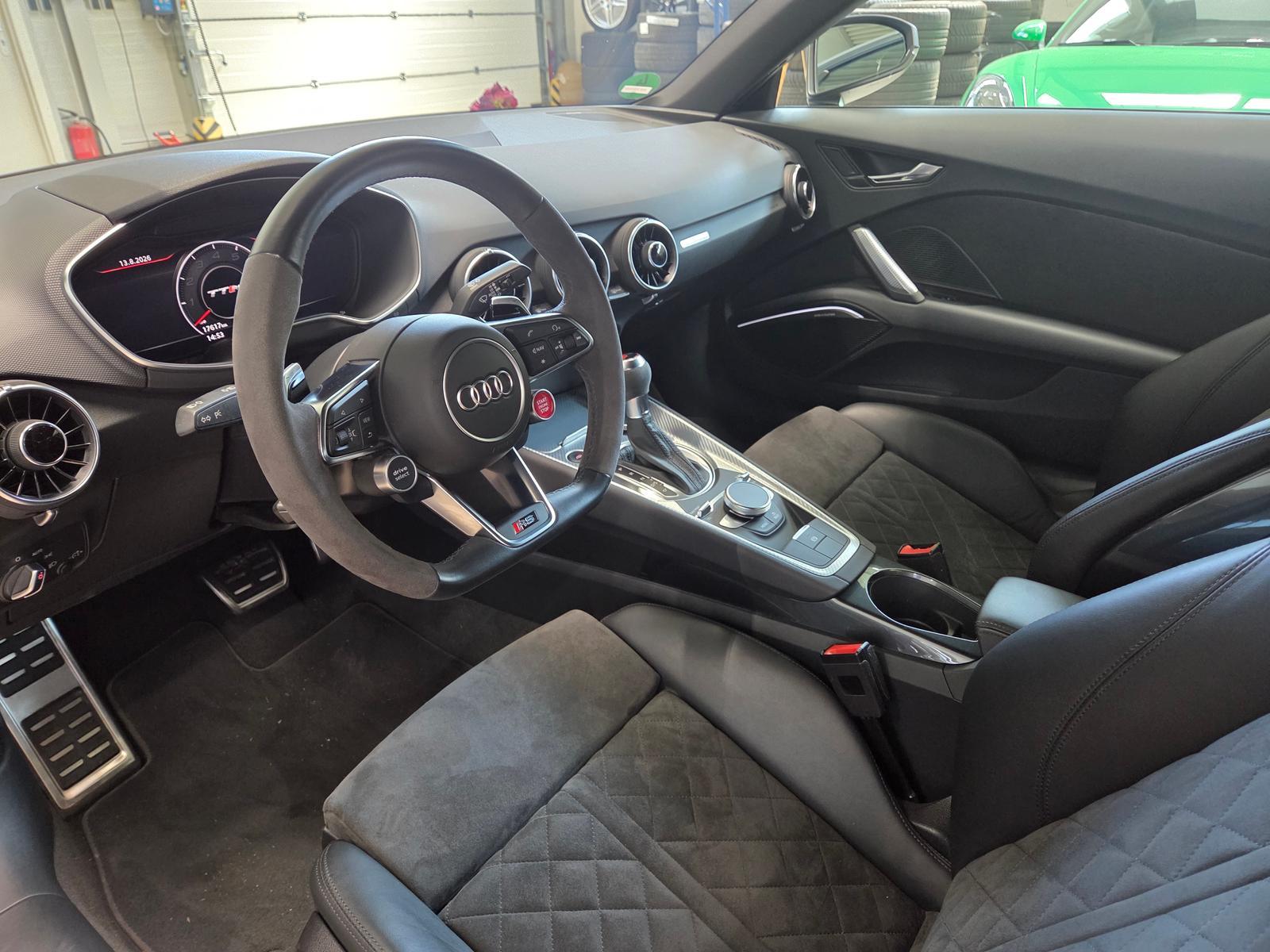 Audi TT RS/Bang-Olufsen/Rückfahrkamera/Sport-AGA/500€