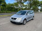 Volkswagen Touran 1.6 FSI Automatik Trendline - Volkswagen Touran aus 2003