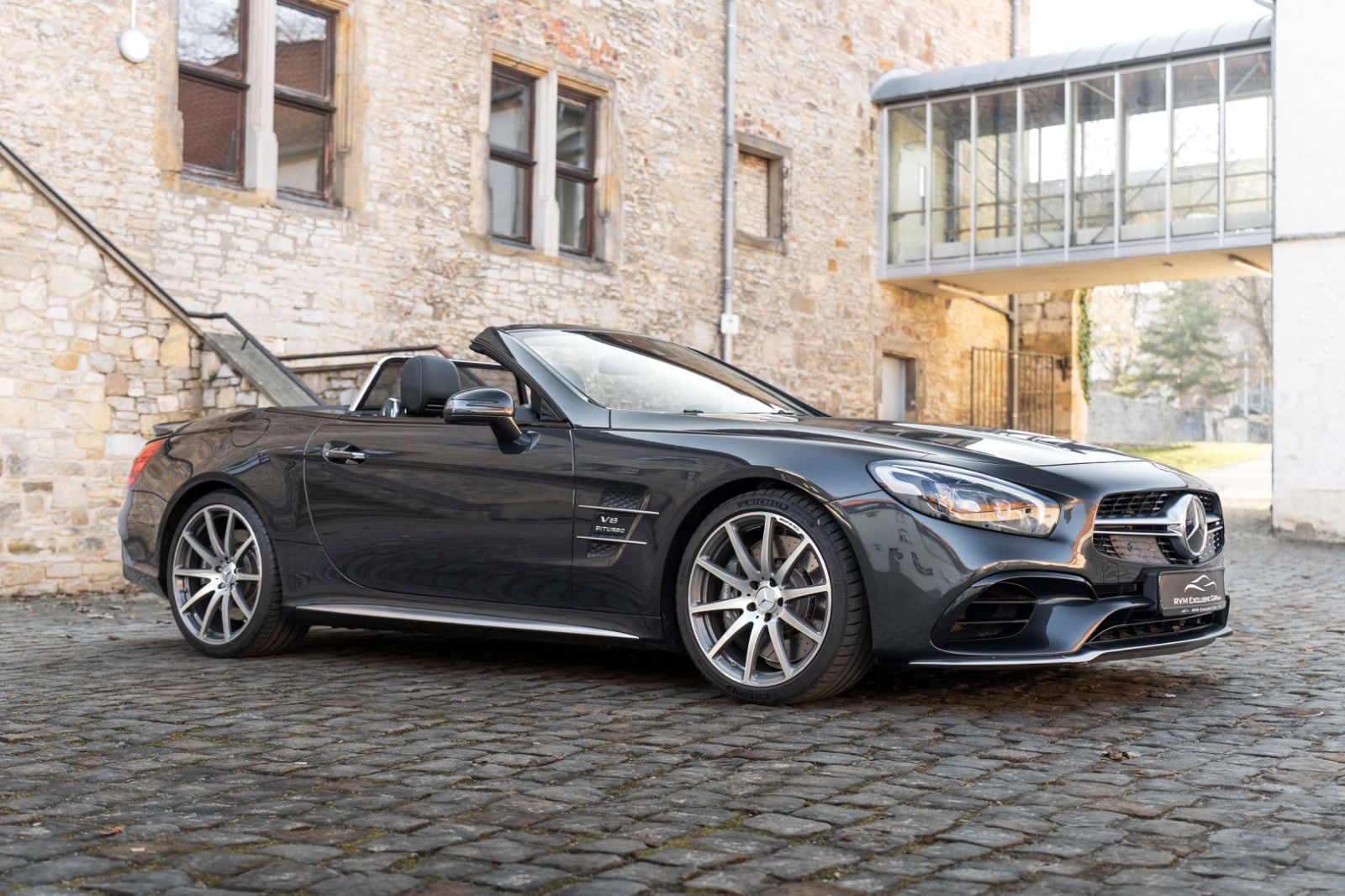 Fahrzeugabbildung Mercedes-Benz SL 63 AMG CARBON H&K KAM AIRSCRAF SOFT-CLOSE