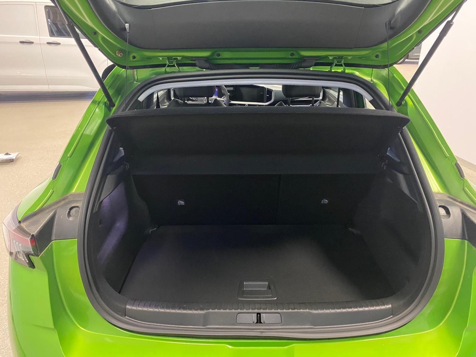 Fahrzeugabbildung Opel Mokka 1.2 Turbo 74kW Edition+ACC+LED+APP CONNECT