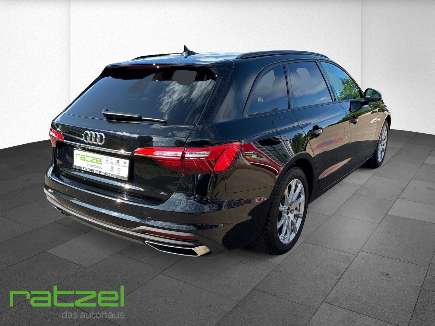Fahrzeugabbildung Audi A4 Avant 35 TFSI S tronic Navi LED El. Heckklapp