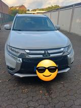 Mitsubishi mitsubishi outlander 3 - Mitsubishi Outlander in Bremen