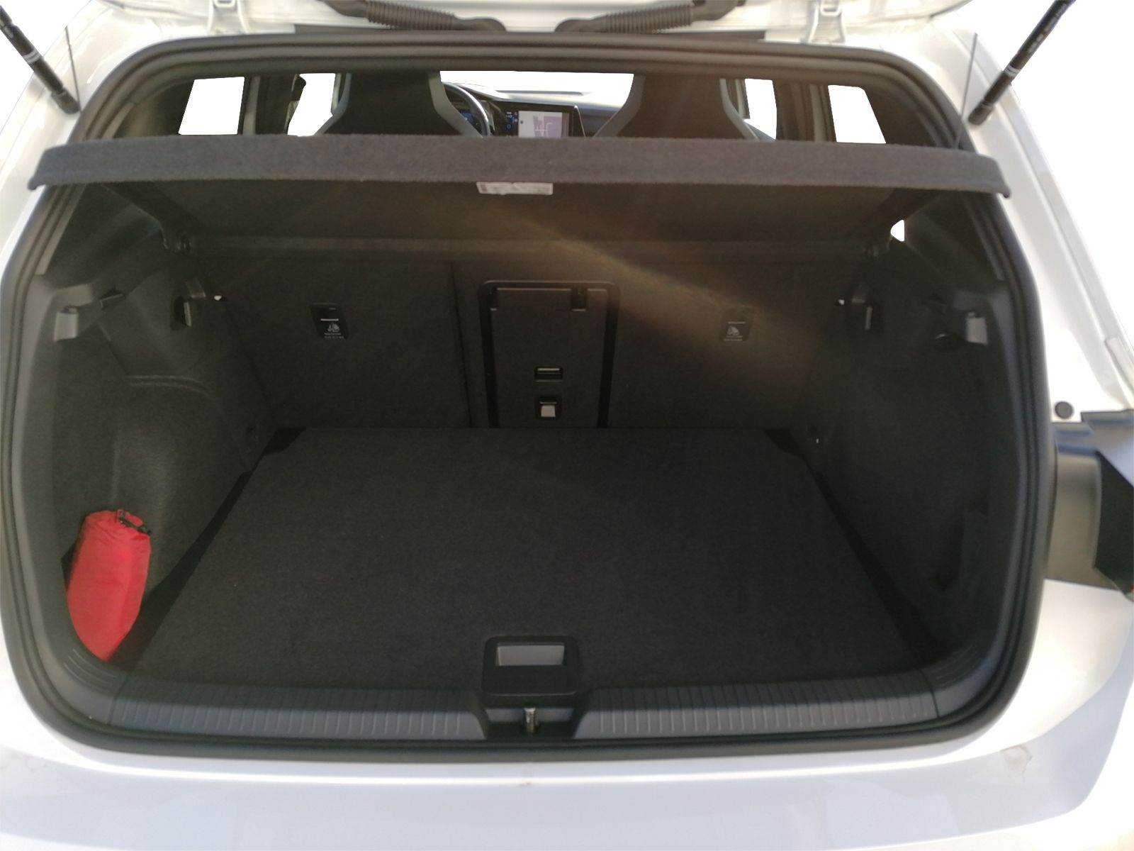 Golf VIII GTD 2.0 TDI DSG PANO+HARMAN+19"ALU