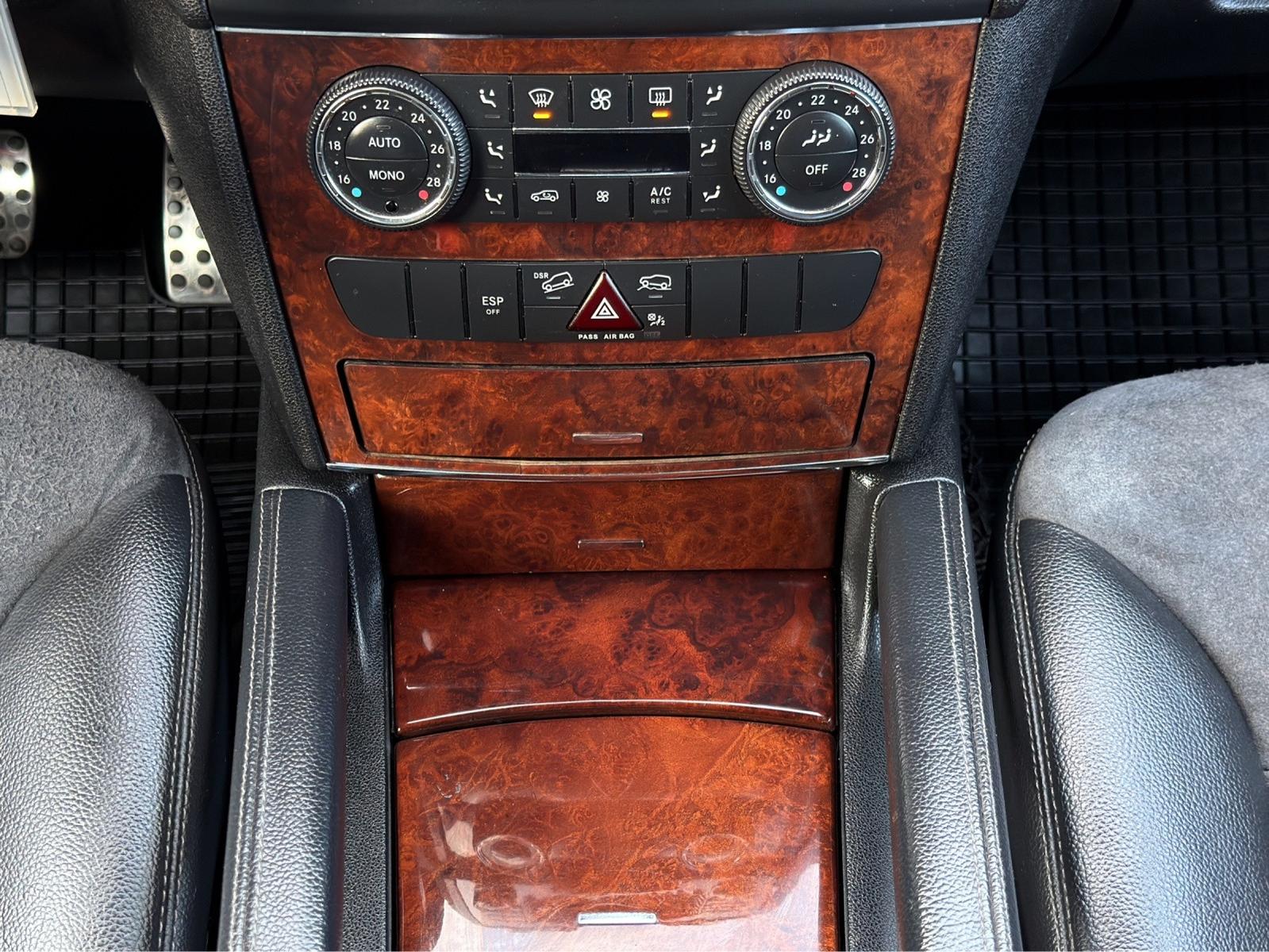 Mercedes-Benz ML 320 CDI NAVI*XENON*PDC*MEMORY*TEMPOMAT*AHK*!