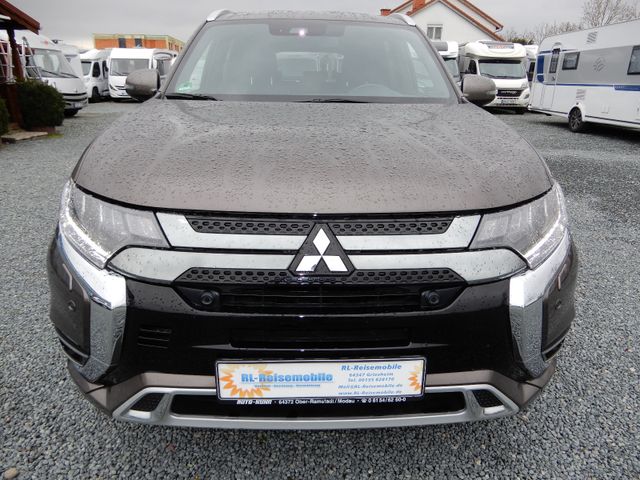 Mitsubishi Outlander 2.4 PHEV PLUG-IN HYBRID 4WD Top AHK