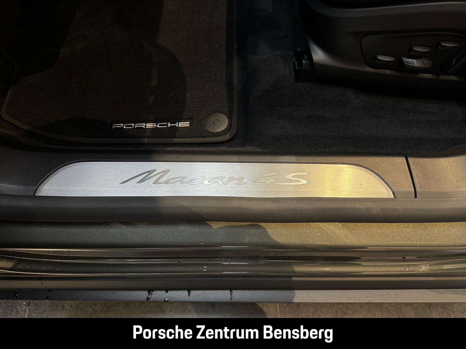 Porsche Macan 4S Electric