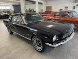 Ford Mustang, super ausgestattet, V8, schwarz - Ford Mustang Gebrauchtwagen