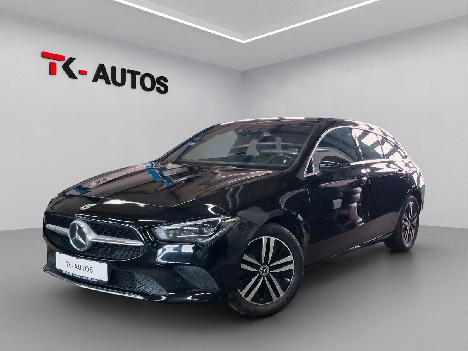 MERCEDES-BENZ CLA 200 SB Progressive,1.Hand,Navi,LED,Tempo,AHK