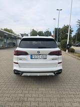 BMW X5 M50 M50i - - gebrauchte BMW X5 M50 aus dem Jahr 2021