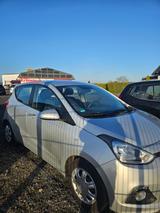 Hyundai i10 Intro Edition - silberne Hyundai i10