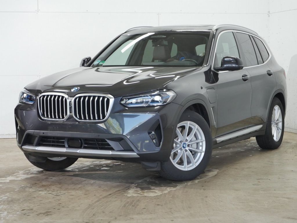 BMW X3 xDrive30e