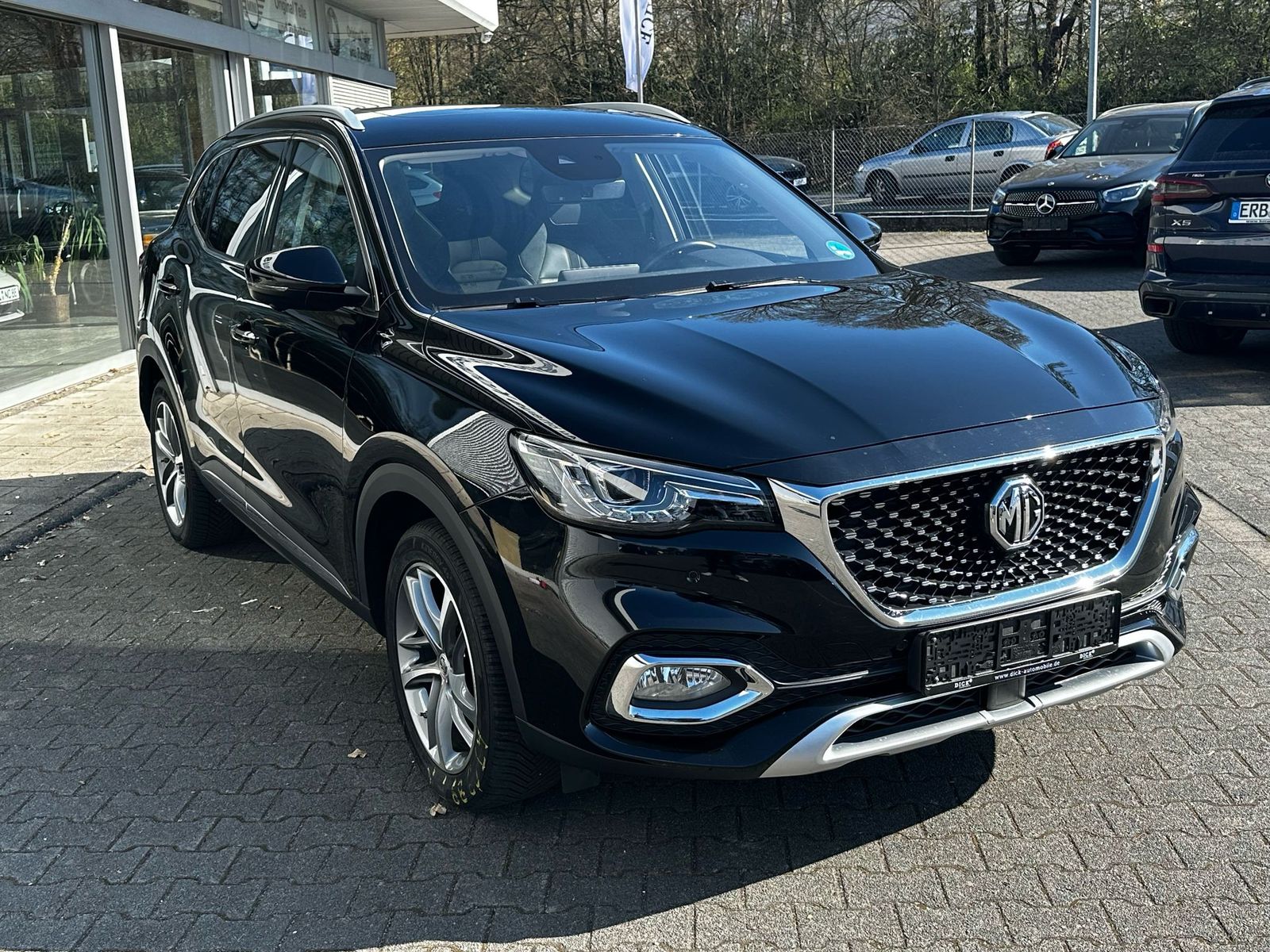 Fahrzeugabbildung MG EHS Luxury PANO+LEDER+NAVI+SHZ+KAMERA+ACC+360°