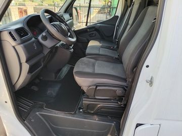 Renault Master - 10