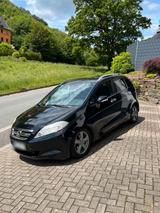 Honda Frv 2.2 TÜV 06/27 - Honda FR-V aus 2006