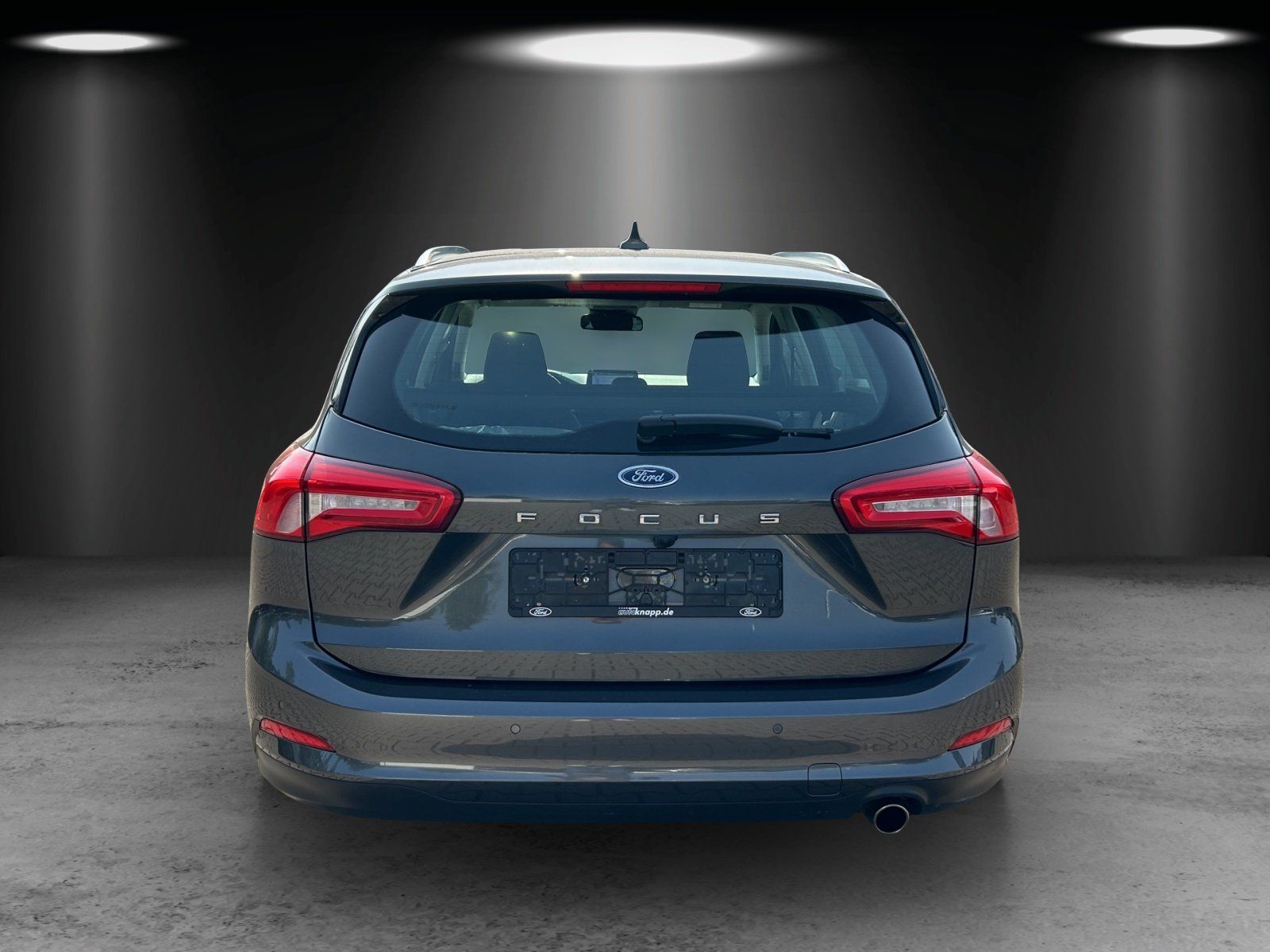 Fahrzeugabbildung Ford Focus 1.0 Titanium Aut./KAMERA/GRA/SHZ/LHZ/