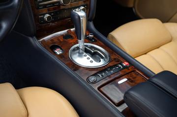 2004 Bentley CONTINENTAL GT — миниатюра 17