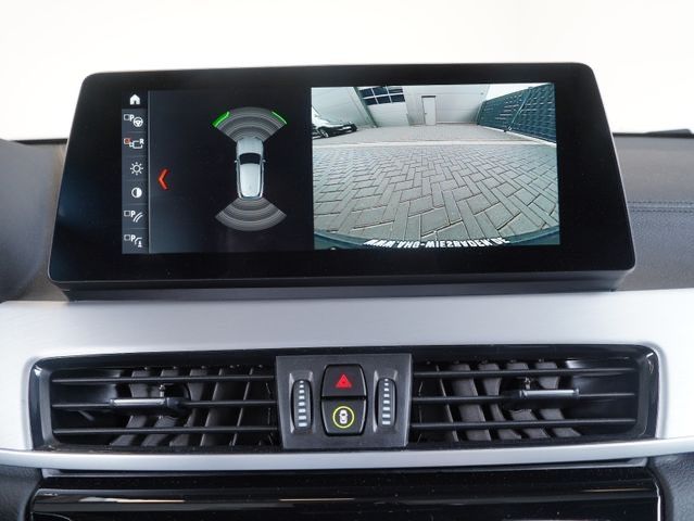 Fahrzeugabbildung BMW X2 sDrive 20 i M Sport LED/HEADUP/KEYLESS/KAMERA