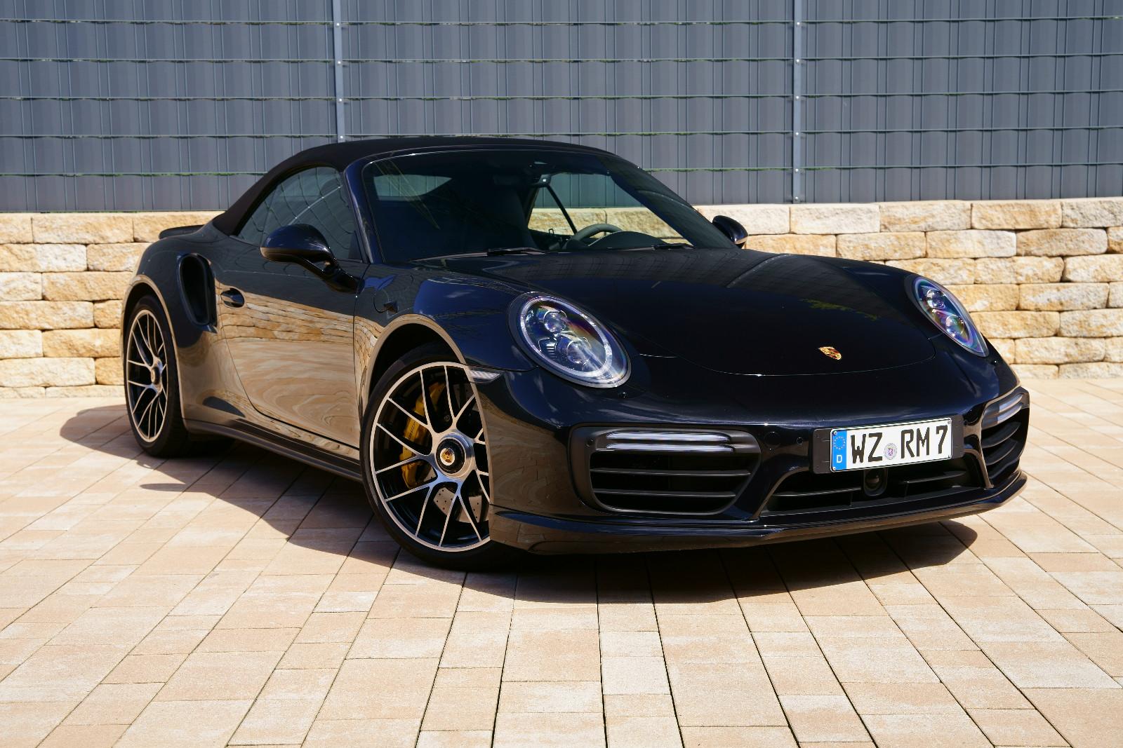 Porsche 911 Turbo S Cabriolet /Burmester/Approved12.27/