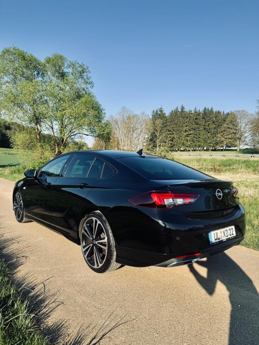 Opel Insignia 2.0 Diesel 128kW Ultimate Auto GS U...