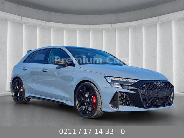 Audi RS3 2.5 TFSI S tronic quattro Sportback/280 km/h