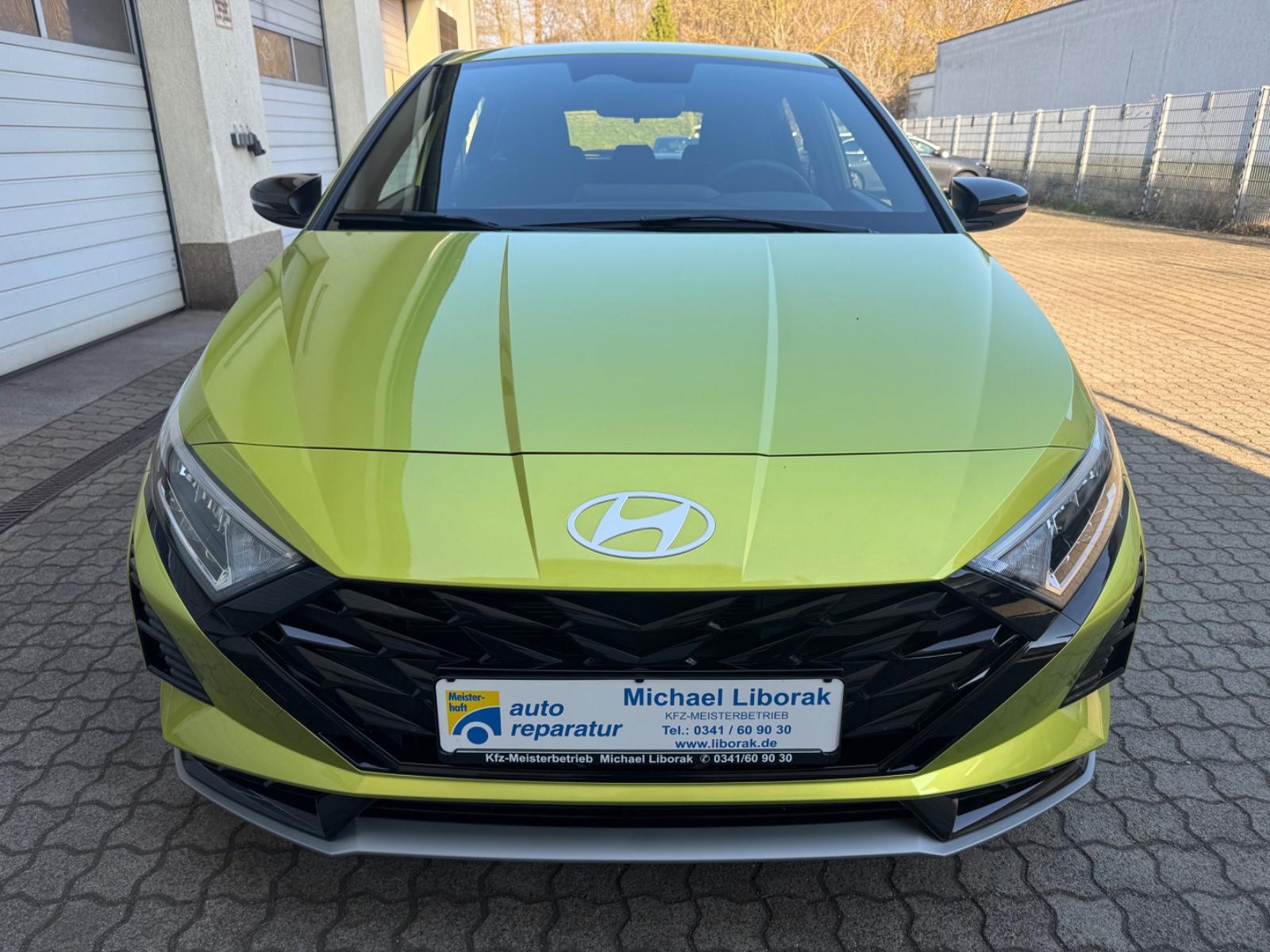 Hyundai i20 Blackline Edition Voll-LED