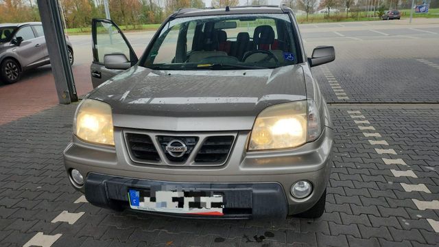 Nissan SUV Nissan X Trail T 30 103 KW 2 L Benziner