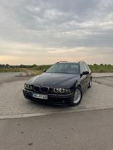 BMW E39 530d, Handschalter, TÜV 01/2028*PANO*Klima* - BMW 530: Kombi, 530d E39