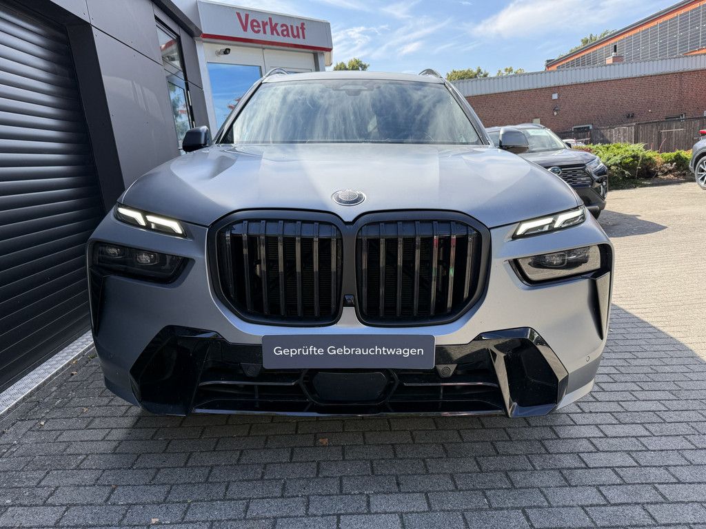 BMW X7 xDrive 40d M Sport imagem 2