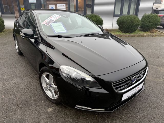 Volvo V40 You! 1.6/TEMPOMAT/SHZ/PDC/Bi-Xenon/Sound/