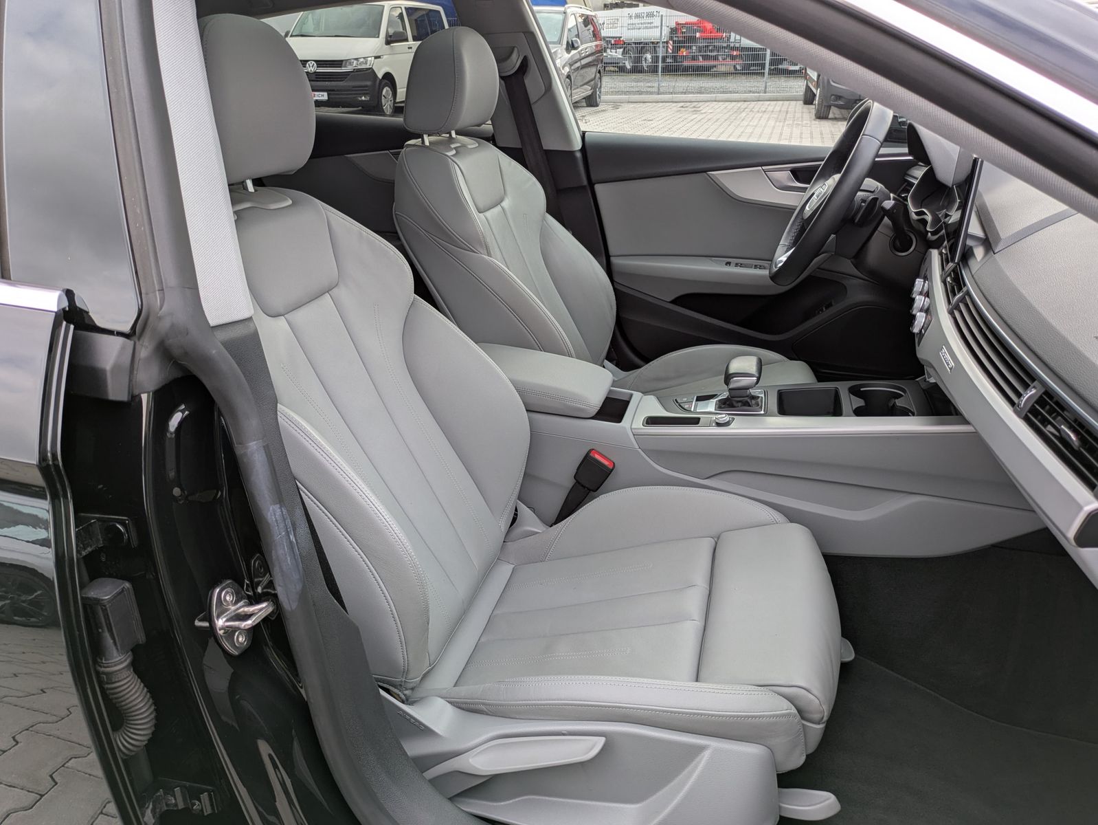 Fahrzeugabbildung Audi A5 40 TFSI quattro MATRIX*PANO*LEDER*ACC*KAMERA