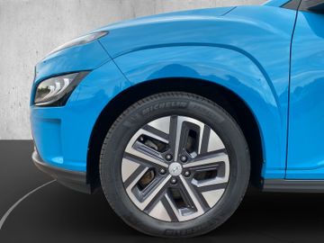 Hyundai Kona Trend Elektro Kam.+KeyLess+LED+Navi+SHZ+LM